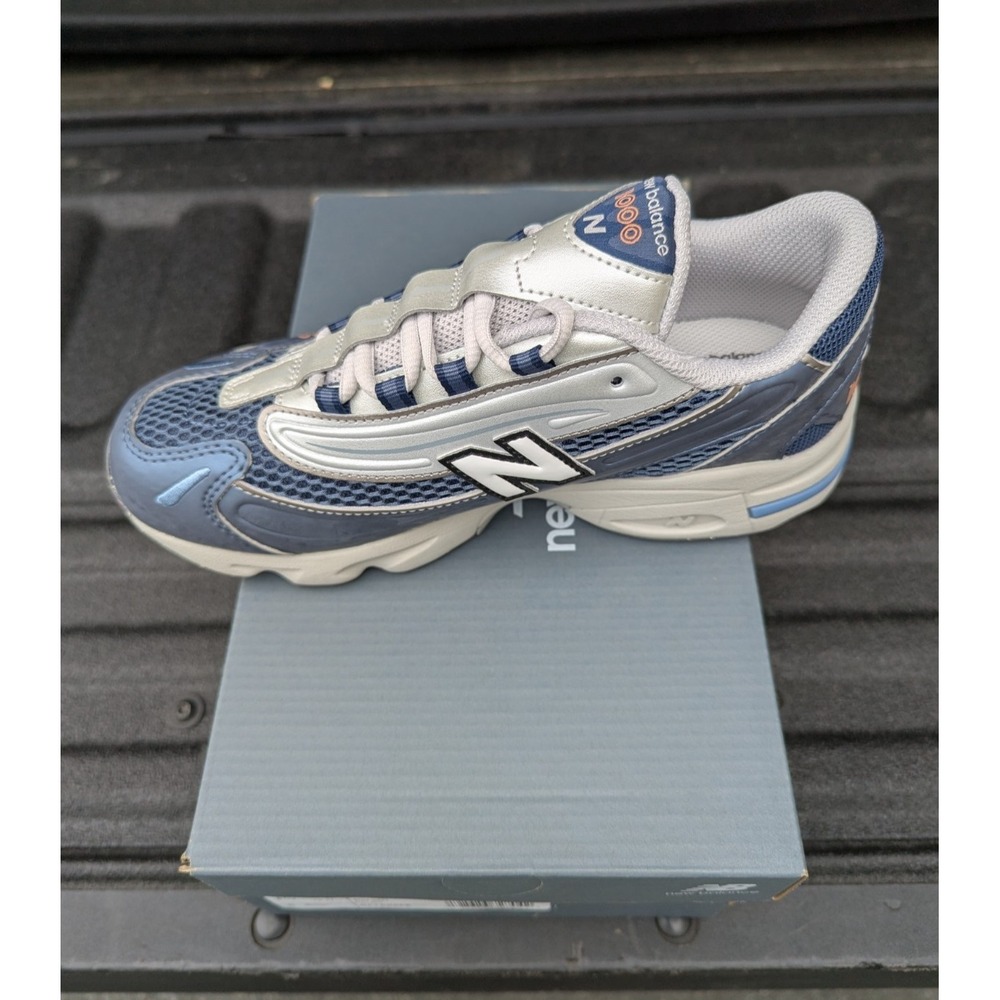 NEW IN BOX New Balance 1000 Unisex Blue/Gray Women's 8.5 or 7 Youth Euro 40